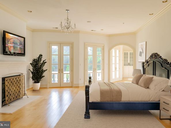 9431 Newbridge Drive, Potomac MD 20854