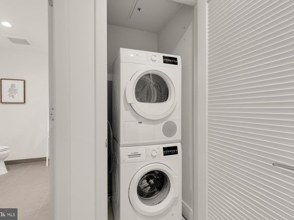 45 Sutton Square SW 303, Washington DC 20024