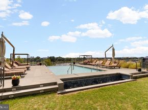 45 Sutton Square SW 303, Washington DC 20024