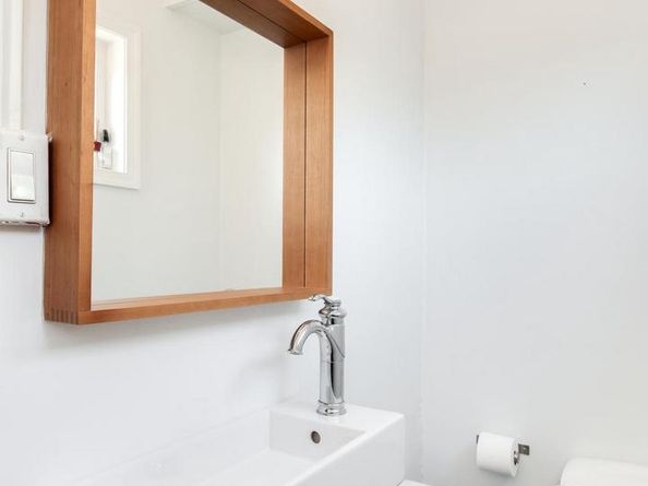 1211 35TH Street NW, Washington DC 20007