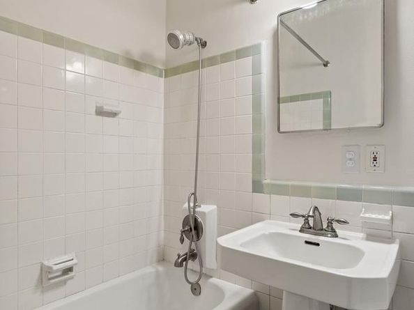 3778 Gunston Road, Alexandria VA 22302