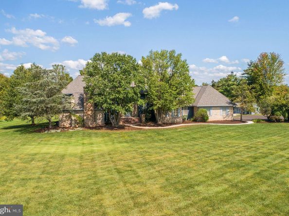 1659 Wrightstown Road, Newtown PA 18940