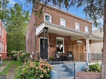 139 Walnut Avenue