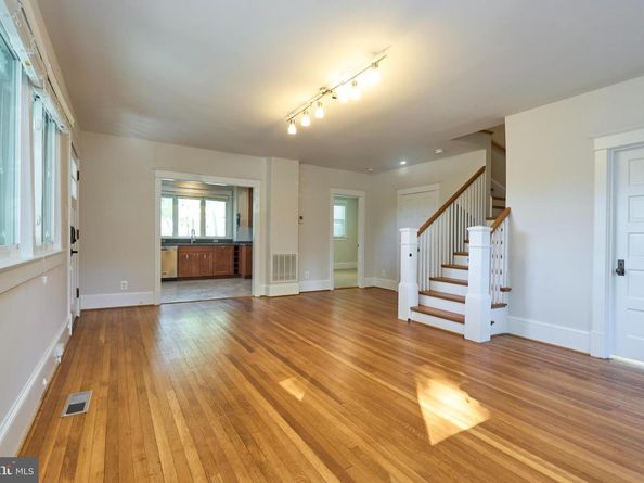 407 N Bryan Street, Arlington VA 22201