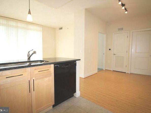 820 N Pollard Street 810, Arlington VA 22203