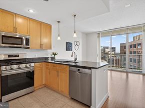 820 N Pollard Street 810, Arlington VA 22203