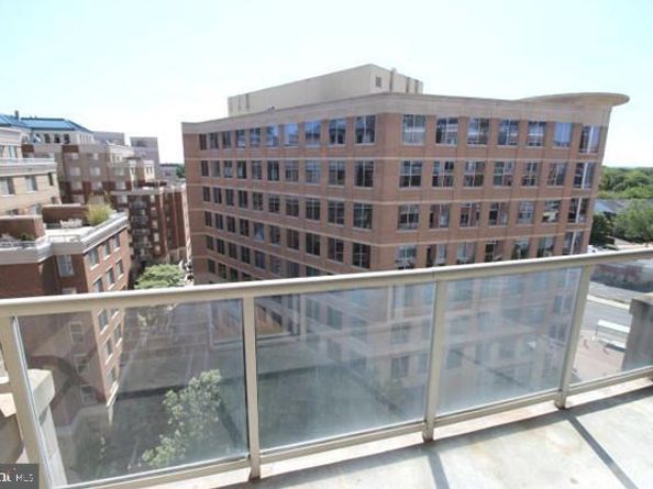 820 N Pollard Street 810, Arlington VA 22203