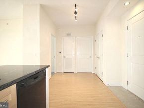820 N Pollard Street 810, Arlington VA 22203