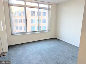 820 N Pollard Street 810, Arlington VA 22203