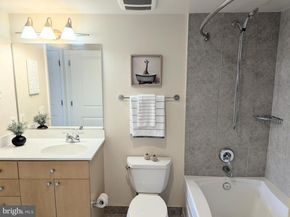 820 N Pollard Street 810, Arlington VA 22203