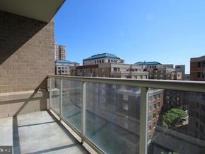 820 N Pollard Street 810, Arlington VA 22203