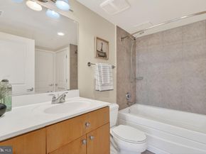 820 N Pollard Street 810, Arlington VA 22203