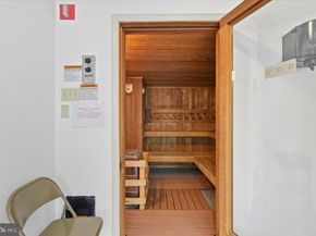 1517 Lincoln Way 304A, Mclean VA 22102