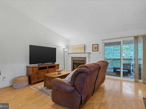 1517 Lincoln Way 304A, Mclean VA 22102