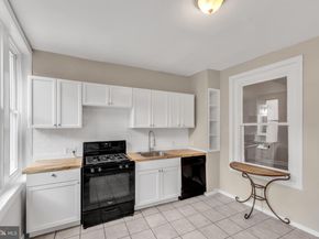 4413 Baker Street, Philadelphia PA 19127