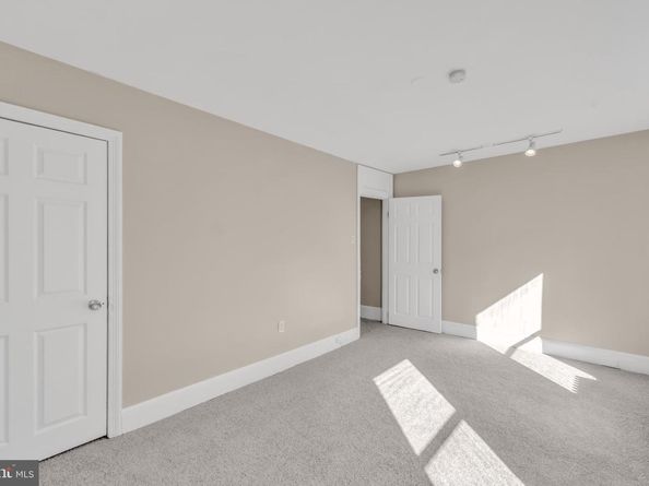4413 Baker Street, Philadelphia PA 19127