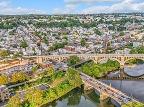 4413 Baker Street, Philadelphia PA 19127