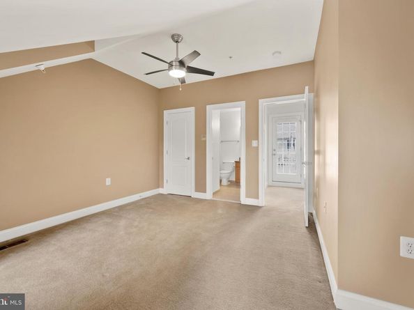 4340 N Henderson Road, Arlington VA 22203