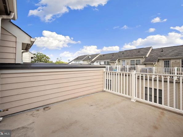 4340 N Henderson Road, Arlington VA 22203