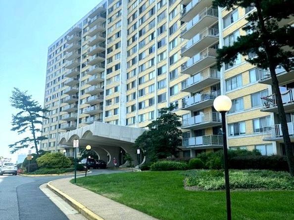 301 N Beauregard Street N 202, Alexandria VA 22312