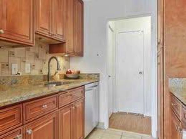301 N Beauregard Street N 202, Alexandria VA 22312