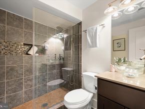 2128 1st Street NW 1, Washington DC 20001