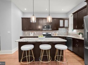 2128 1st Street NW 1, Washington DC 20001