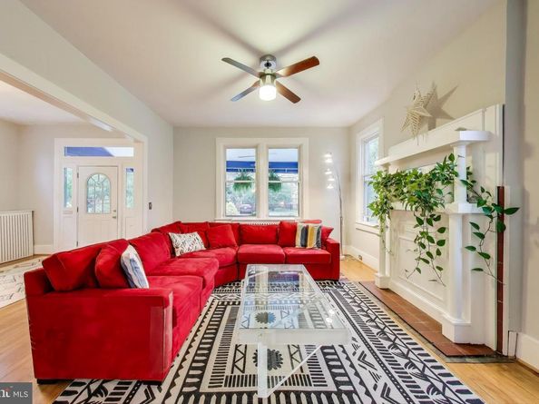 1302 Floral Street NW, Washington DC 20012
