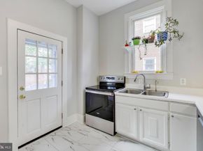 1302 Floral Street NW, Washington DC 20012