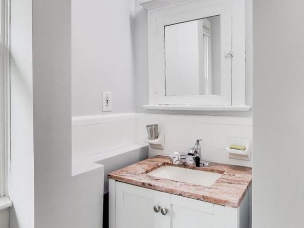 1302 Floral Street NW, Washington DC 20012