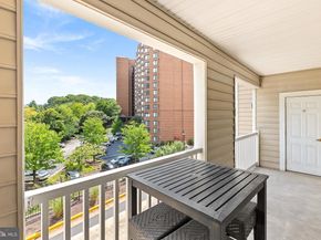 4551 Strutfield Lane 4111, Alexandria VA 22311