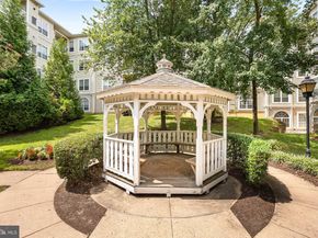 4551 Strutfield Lane 4111, Alexandria VA 22311