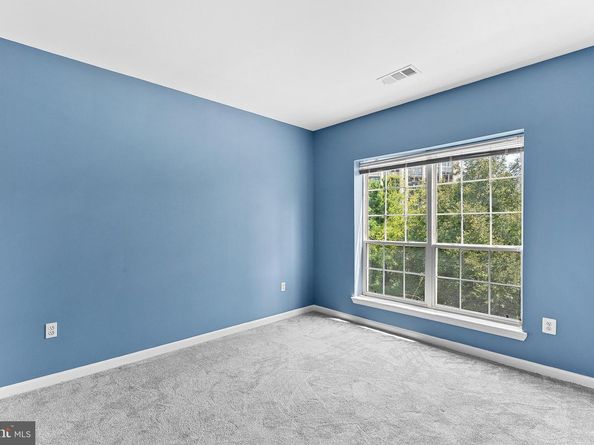 4551 Strutfield Lane 4111, Alexandria VA 22311