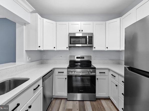 4551 Strutfield Lane 4111, Alexandria VA 22311