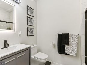 2117 Fernon Street, Philadelphia PA 19145