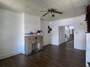 2328 W Cumberland Street W, Philadelphia PA 19132