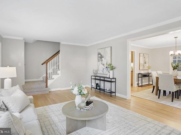 5614 Oakmont Avenue, Bethesda MD 20817
