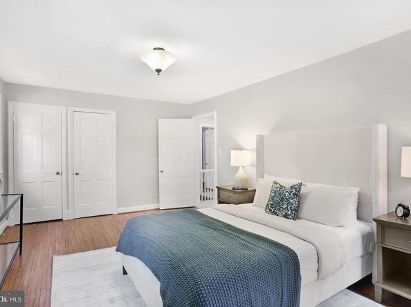 5614 Oakmont Avenue, Bethesda MD 20817