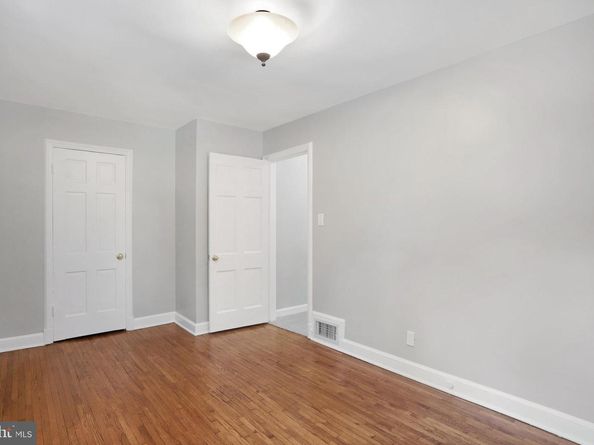 5614 Oakmont Avenue, Bethesda MD 20817