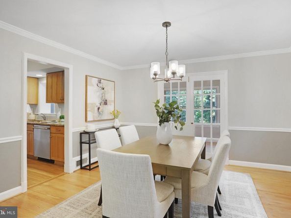 5614 Oakmont Avenue, Bethesda MD 20817
