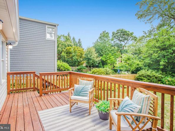 5614 Oakmont Avenue, Bethesda MD 20817