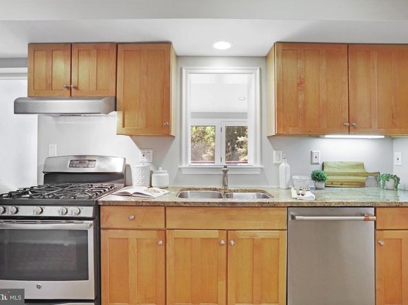 5614 Oakmont Avenue, Bethesda MD 20817