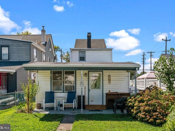 567 Linden Street, Bristol PA 19007