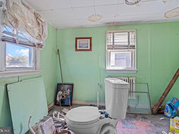 567 Linden Street, Bristol PA 19007