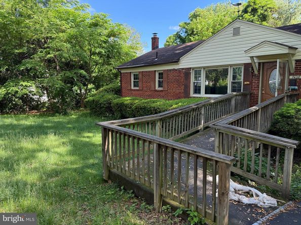 7428 Nigh Road, Falls Church VA 22043