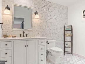 918 Hereford Drive, Berwyn PA 19312