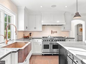 918 Hereford Drive, Berwyn PA 19312