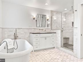 918 Hereford Drive, Berwyn PA 19312