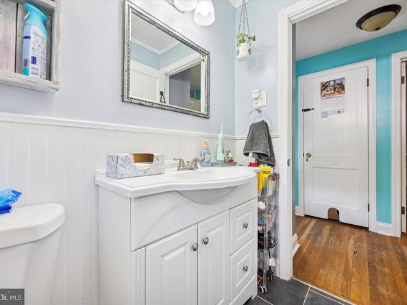 40 W Lehman Avenue, Hatboro PA 19040