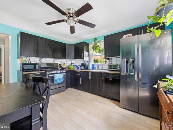 40 W Lehman Avenue, Hatboro PA 19040
